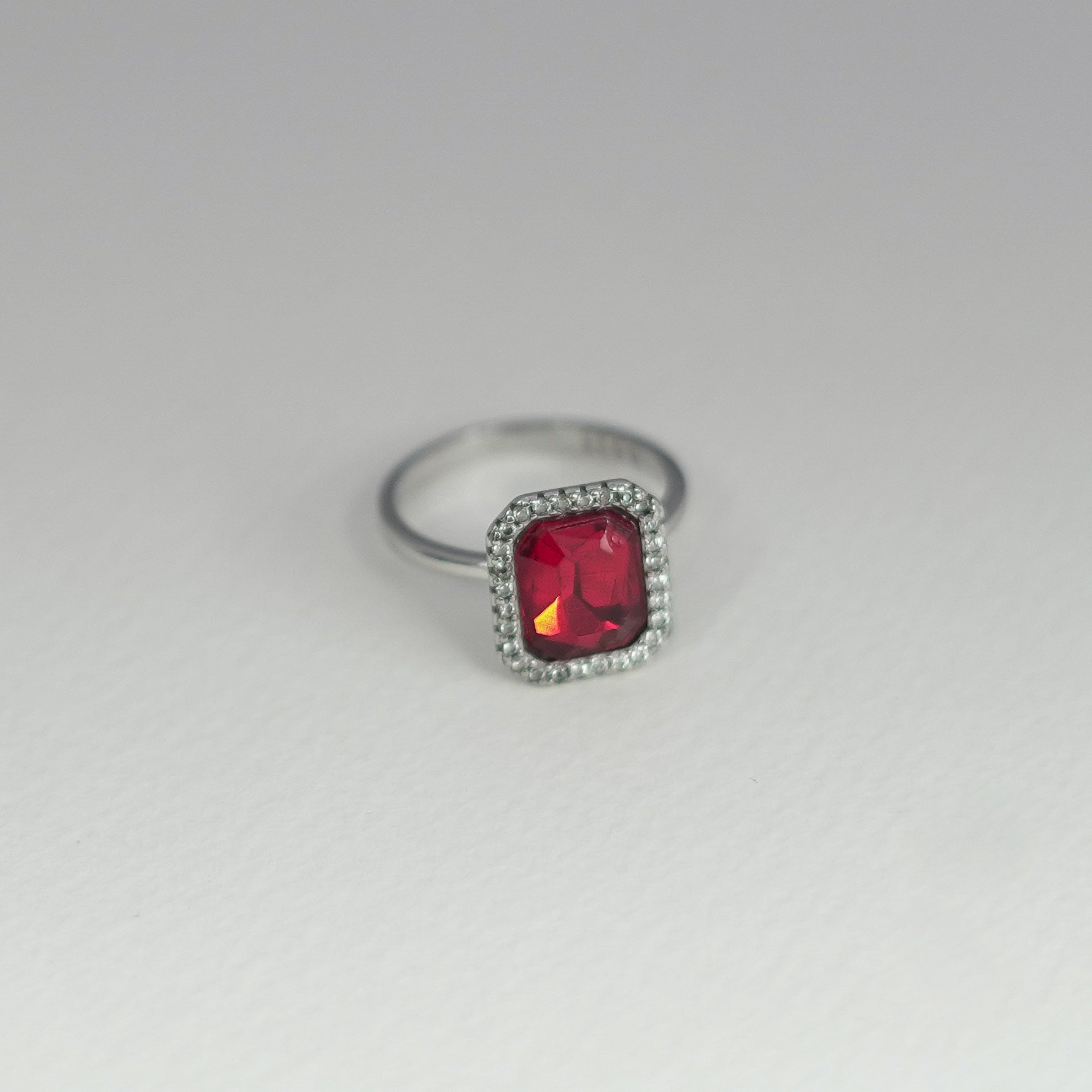 Ruby Empress Halo Silver Ring – Royal Red Gemstone Luxury Design
