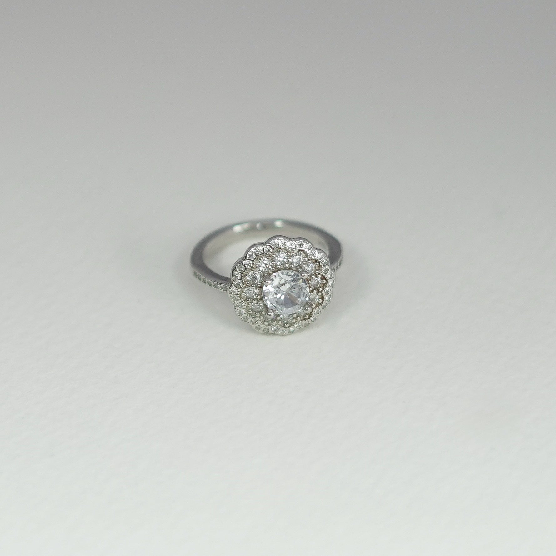 Snowflake Cluster Halo Diamond Ring – Floral Double Layer Luxury Design