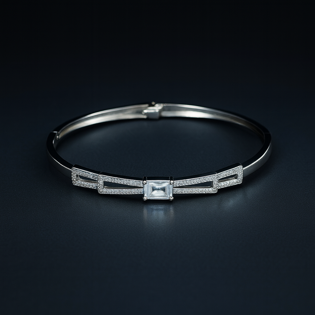 The Meridian Link Bracelet – Modern Interlinked Geometry Diamond Sparkle Luxury Wristpiece